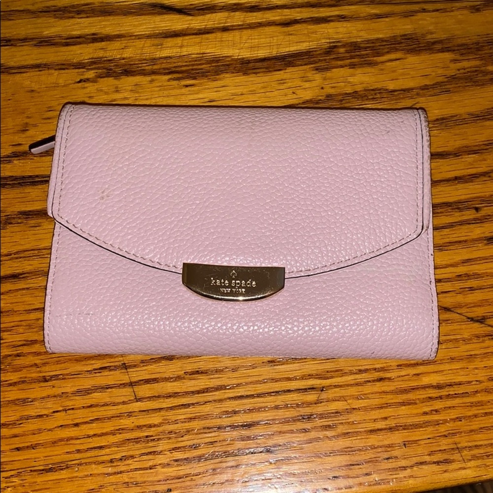 Kate spade wallet used condition